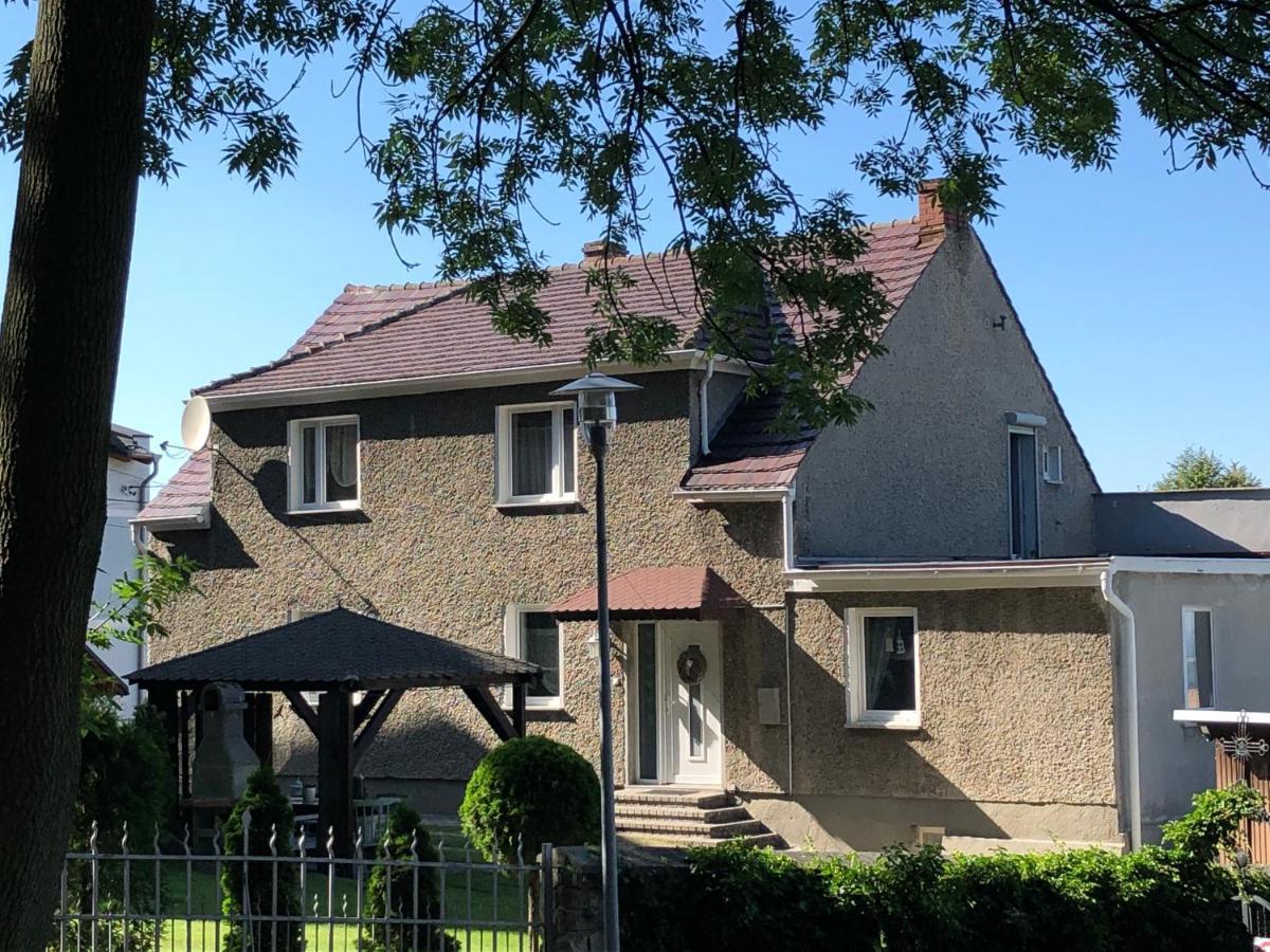 Pensjonat Hanysek Gora Swietej Anny Exterior photo